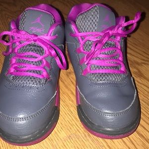 Nike leather low tops